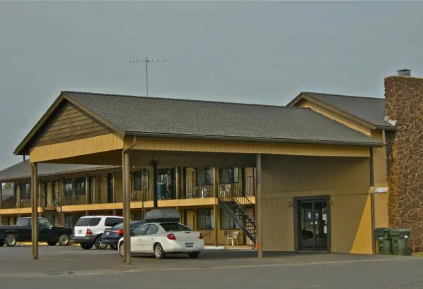 Red Lion Inn and Suites La Pine, Oregon Main image